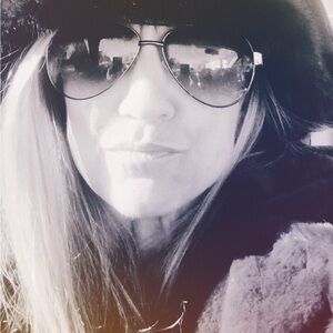 Meet your Posher, Steffanie